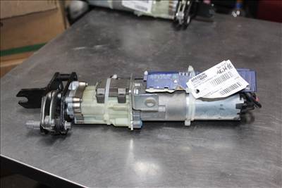 Volkswagen Passat B7 2010-, jobbhátsó csomagtérnyitó motor 3C9827384K