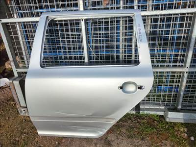 Skoda Octavia II kombi bal hátsó ajtó sérült 1z9833311