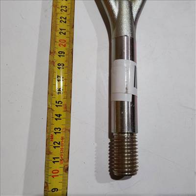 Kia Soul utángyártott új vonószem, jobb menetes 20 mm menetátmérő 144599