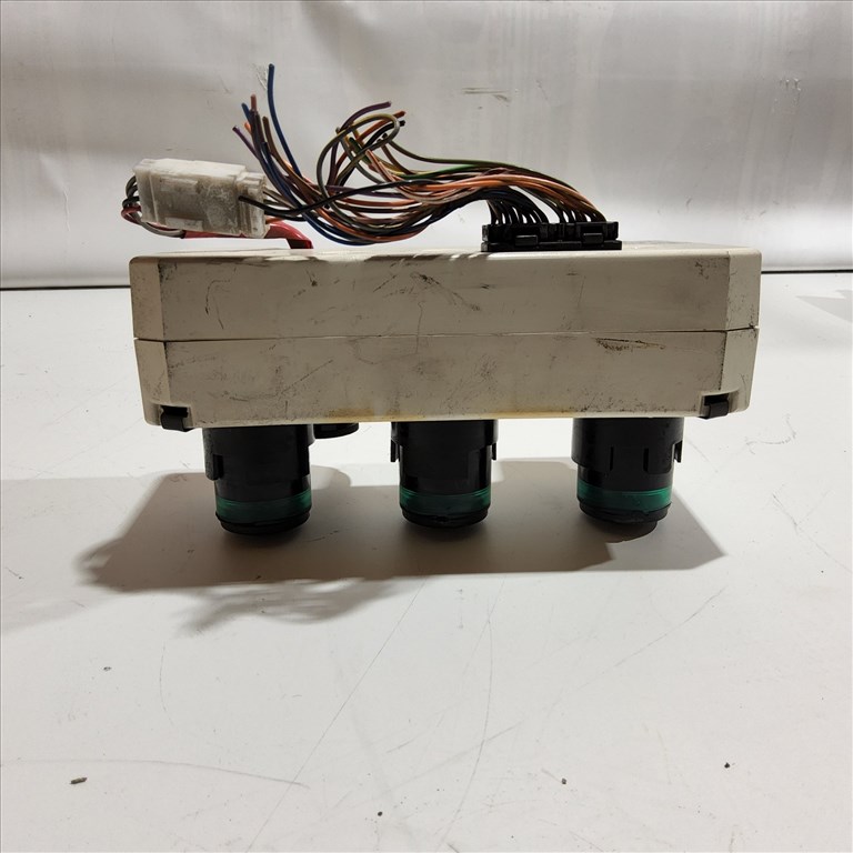 Alfa Romeo 156 1997-2002 fűtés kapcsoló 16238079 2. kép