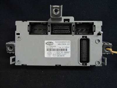 Fiat Stilo  immobiliser doboz 51758249