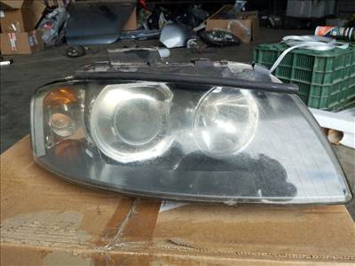 Audi A3 8P 2003-2008 jobb első xenon fényszóró 8p0941004d