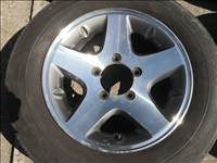 Suzuki 16-os gyári Enkei felnik 5x139,7-es