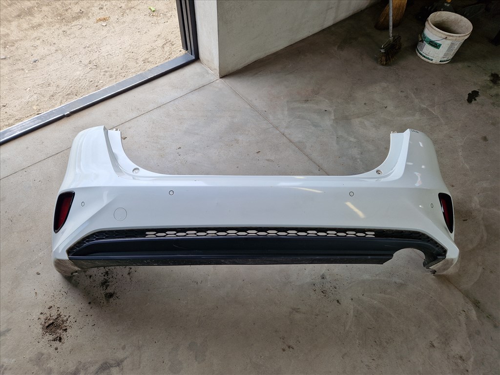 Kia Ceed III hátsó lökhárító  2. kép
