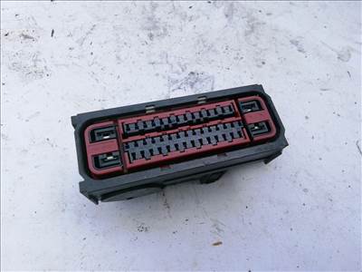 199804 Dodge Caliber 2006-2011 Abs elektromos csatlakozó P05105823AC