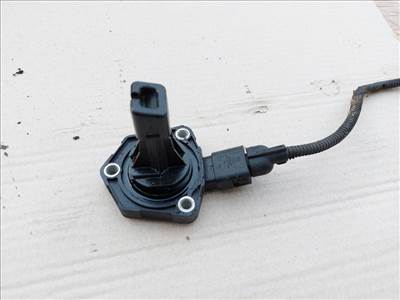 Volkswagen Golf-Jetta-Caddy-Touran-Passat 1,6-2,0 Crtdi olajszintérzékelő 03C907660G