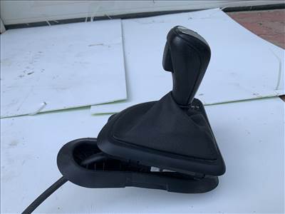 BMW 1-es sorozat, BMW 3-as sorozat Automata Váltókar 