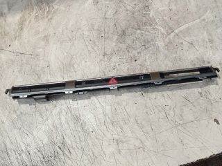 Audi A8 (D3 - 4E) Vészvillogó Kapcsoló *135132*