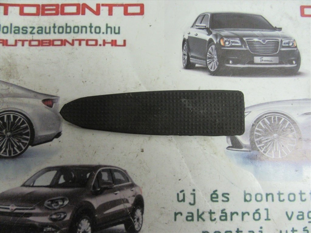 Alfa Romeo 156 csavar takaró gumi 156016323 1. kép