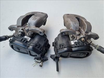 Mercedes A-osztály W176 hátsó féknyereg elektromos állító motorral