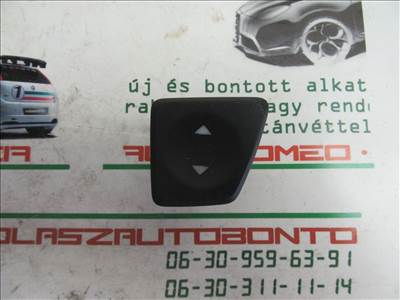 Fiat 500 jobb oldali  ablakemelő kapcsoló