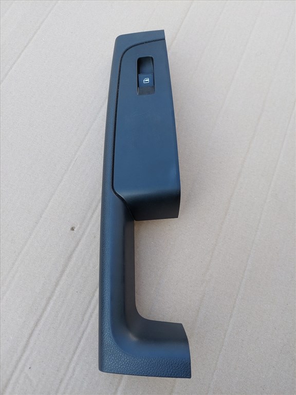 Skoda Superb II ablakemelő kapcsoló burkolattal jobb első SUP2JEK 1. kép