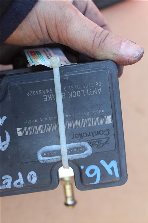 Opel Corsa C 2004 1.3CDTI ABS kocka (46) 84e0be2wd 3. kép