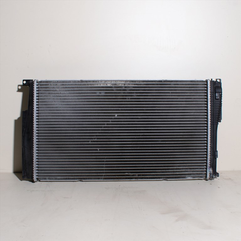 BMW 1er F20-F21, 2er F22-F23, 3er F30-F31-F34, 4er F32-F33-F36, i3 I01 Vízhûtõ 1. kép