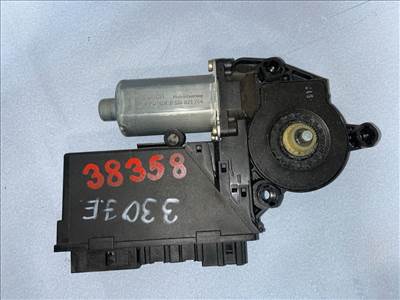 AUDI A4 Avant II (8E5/ B6) 2.5 TDI Jobb első Ablakemelő Motor #38358# 8E1959802B