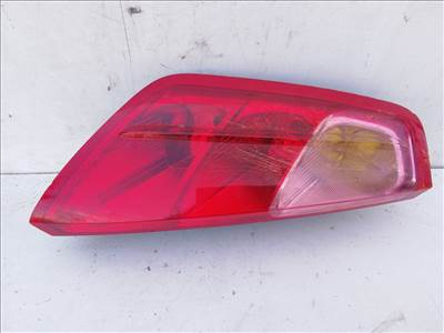 193890 Fiat Grande Punto 2005-2009 bal hátsó lámpa,a képen látható sérüléssel, izzófoglalat nélkül!! 51701589
