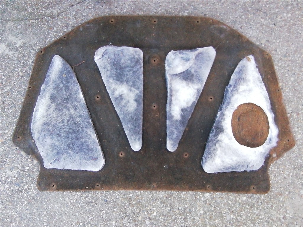 193780 Alfa Romeo 166 2003-2007 Motorháztető szigetelés 156042879 2. kép