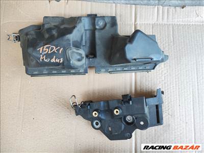 Renault Modus felső motorburkolat  8200397012 8200397015