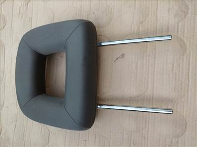 Audi A2 fejtámla első 8Z0881899