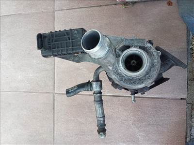 Audi A8 (D3 - 4E) Turbó gtb1749 vk