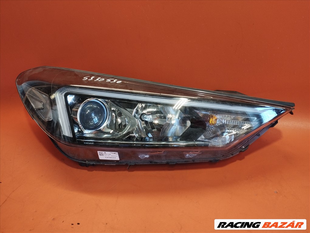 Hyundai Tucson jobb halogén lámpa 92102-D7600 (S3.30.530) 1. kép