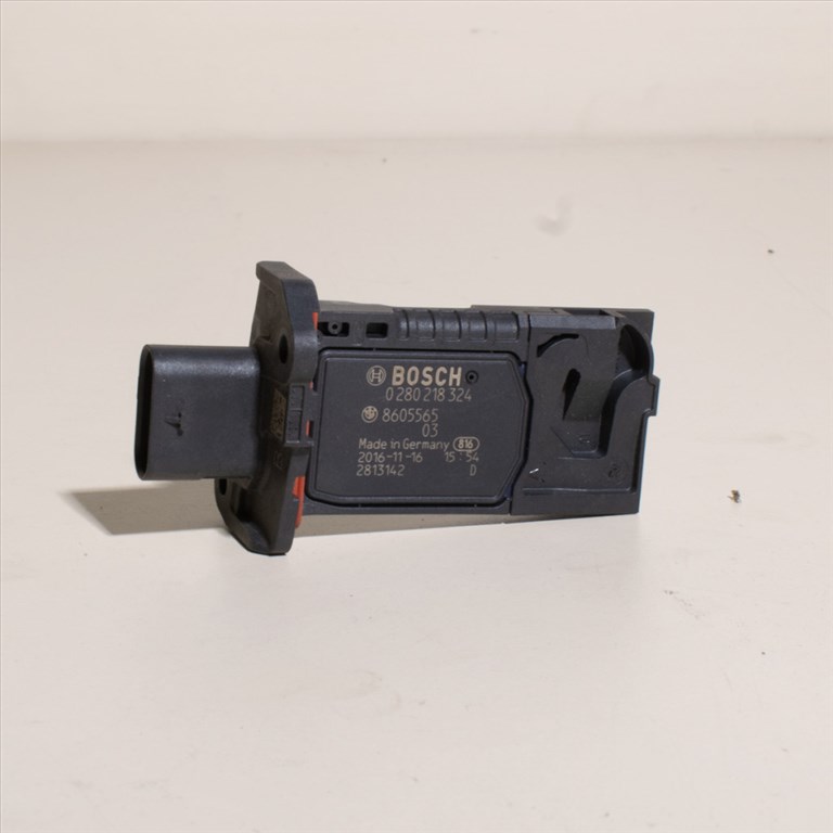 BMW 1er F20-F21, 2er F22-F23, 3er F30-F31-F34-G20, 5er G30-G31, 4er F32-F33-F36, 6er G32, 7er G11-G12 légtömegmérõ (Cikkszám:13628605565) 1. kép