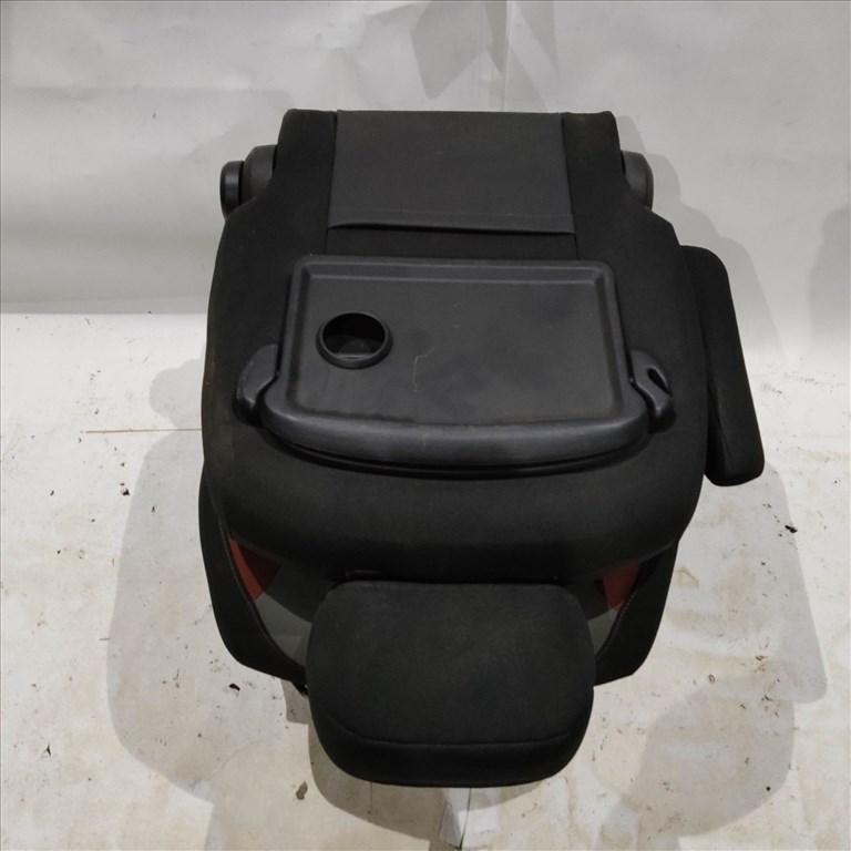 170608 Citroen Berlingo, Peugeot Partner 2008-2018 jobb első szövet ülés 6. kép