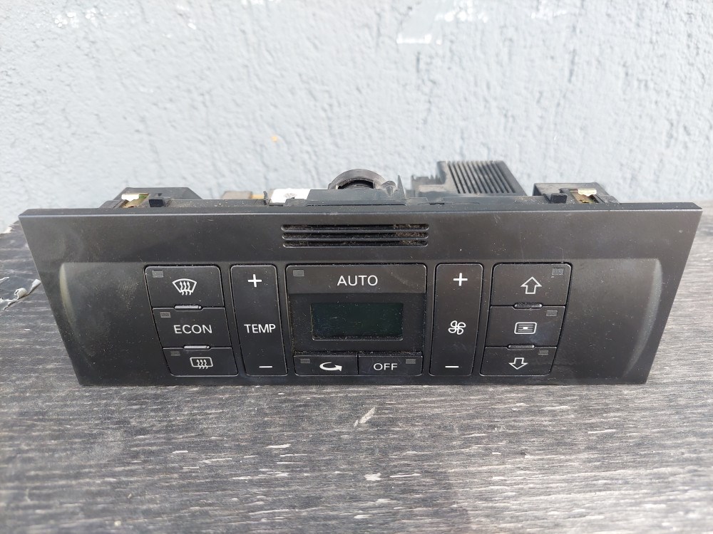 Audi A2 klímakapcsoló /hűtés-fűtés kapcsoló/ 8Z0820043 1. kép