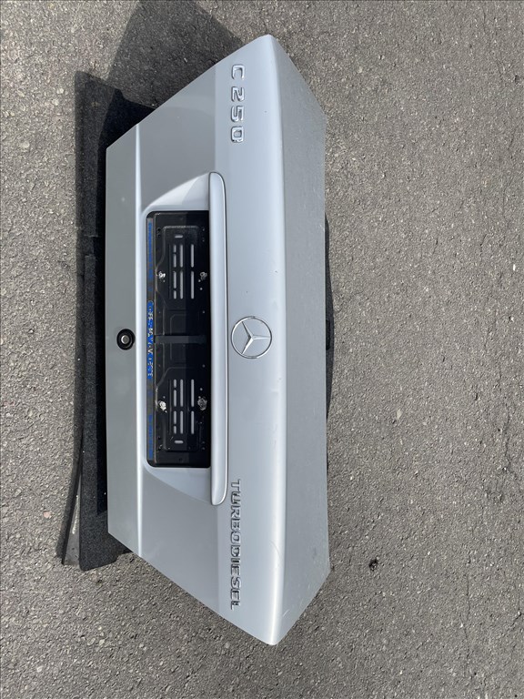 Mercedes C-osztály W202 Csomagtérajtó 1. kép