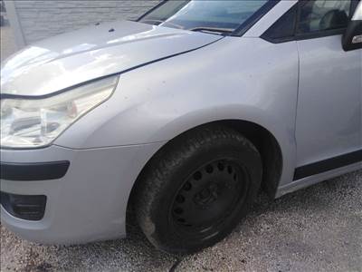 Citroën C4 I jobb első sárvédő, bal első sárvédő 