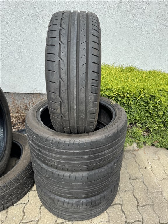 225/45 R19 Dunlop Sport Maxx RT 96W | 6mm | DOT: 1117 | 4db 1. kép
