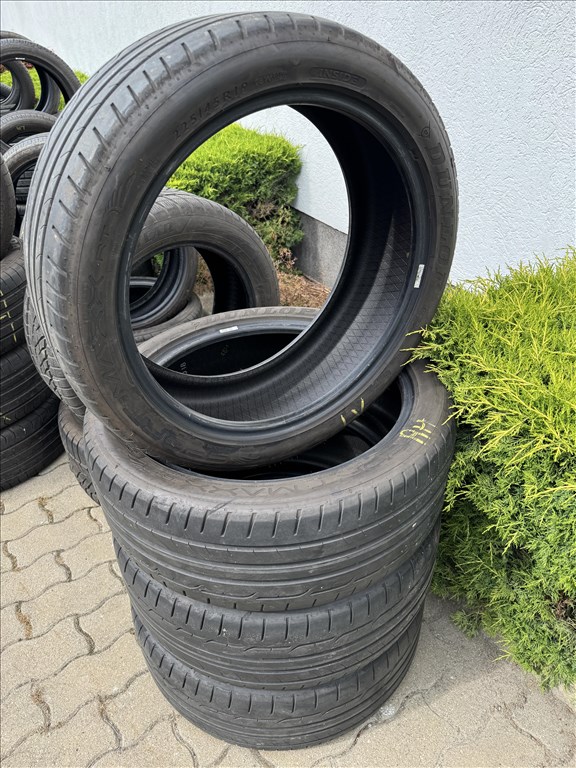 225/45 R19 Dunlop Sport Maxx RT 96W | 6mm | DOT: 1117 | 4db 2. kép