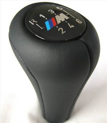 BMW gyári BŐR M-ES VÁLTÓGOMB E30 E36 E46 E28 E34 E39 E60 ,X5,X1,X3,E90,E61,E91,E92
