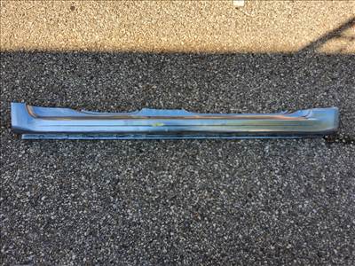 Alfa Romeo 159 utángyártott új, jobb oldali külső küszöb borítás