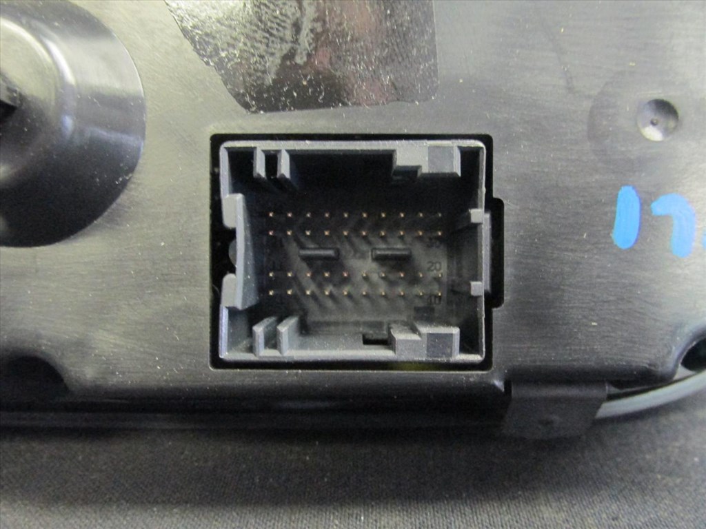 Alfa Romeo Giulietta  digit fűtéskapcsoló 156091524 3. kép