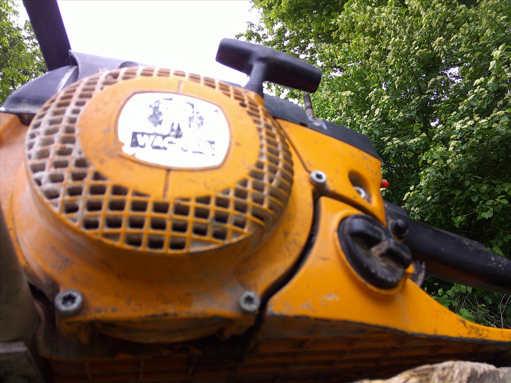 WACKER BTS 11-ES TIPUSÚ,1997-ES ÉVJÁRATÚ,BENZINES BETONVÁGÓ FELÚJÍTÁSRA-ALKATRÉSZNEK 18. kép