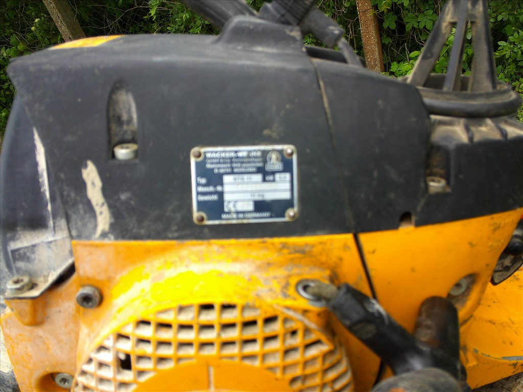 WACKER BTS 11-ES TIPUSÚ,1997-ES ÉVJÁRATÚ,BENZINES BETONVÁGÓ FELÚJÍTÁSRA-ALKATRÉSZNEK 27. kép