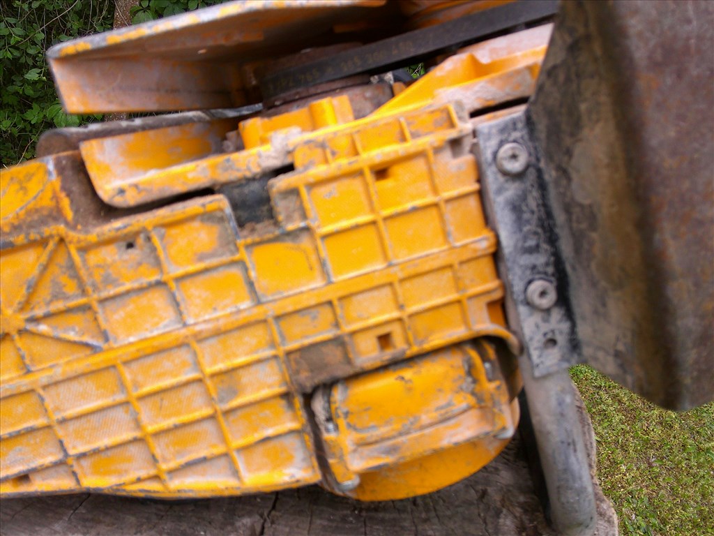 WACKER BTS 11-ES TIPUSÚ,1997-ES ÉVJÁRATÚ,BENZINES BETONVÁGÓ FELÚJÍTÁSRA-ALKATRÉSZNEK 78. kép