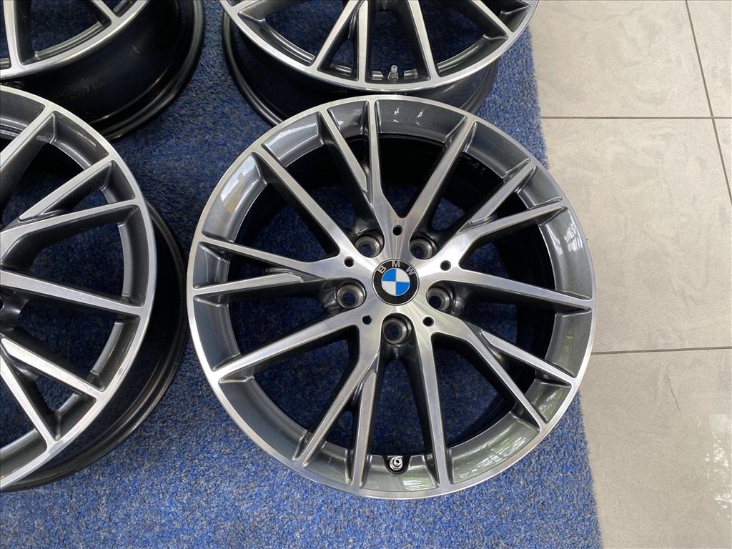 (3599)  BMW 17 gyári alufelni felni, 5x112, 1 2 X1  4. kép