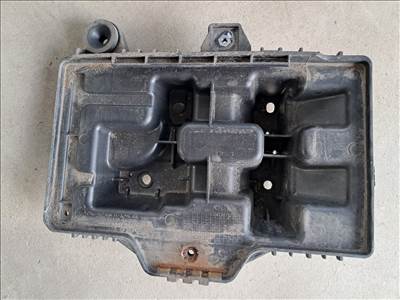 Hyundai Tucson (TL) akkumulátor tartó