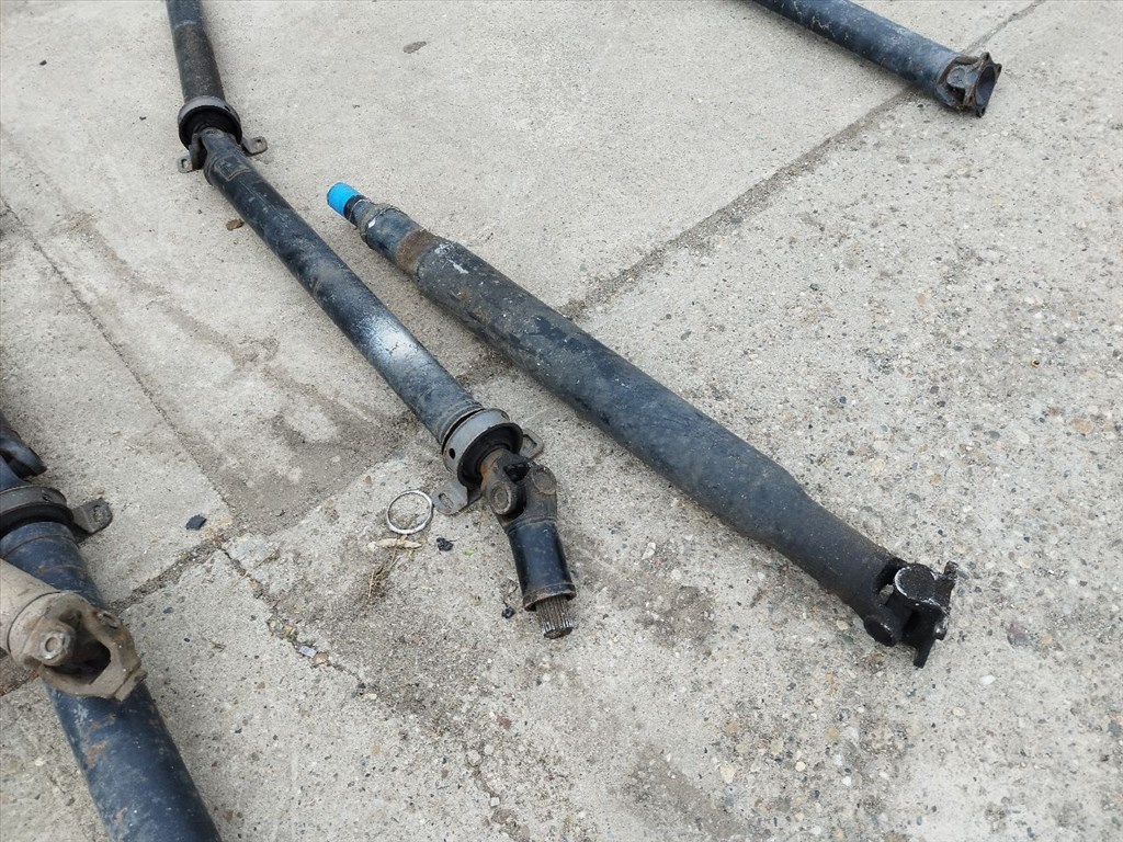 Ford Transit 2.4 TDCI 2006- dupla hátsó kerekes, 3 tagos kardántengely 4. kép
