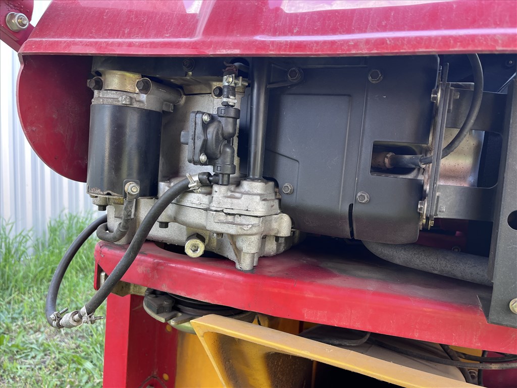 Bieffebi fűnyiró traktor eladó  5. kép