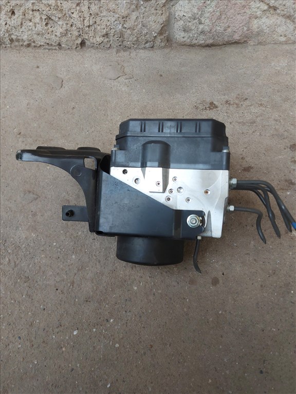 Toyota RAV4 (XA30) 2.2 D-4D Abs kocka 3271 4454042100 3. kép