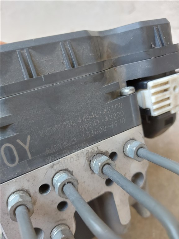 Toyota RAV4 (XA30) 2.2 D-4D Abs kocka 3271 4454042100 5. kép