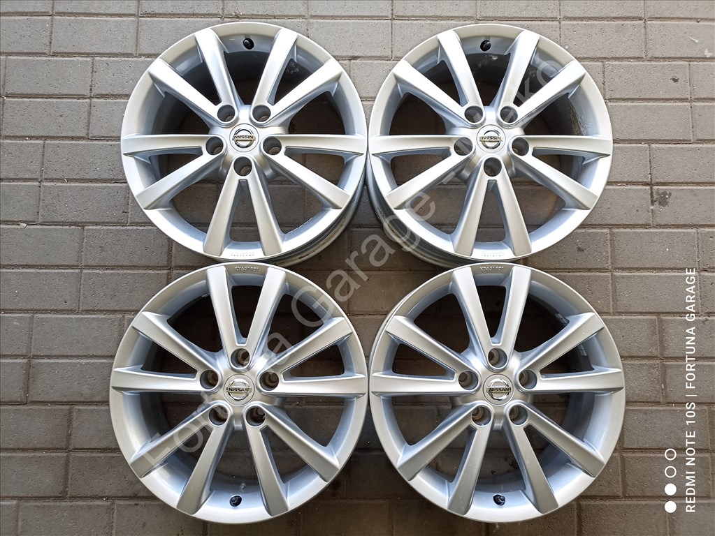 5x114.3 17" Nissan használt alufelni garnitúra +TPMS (118) 1. kép