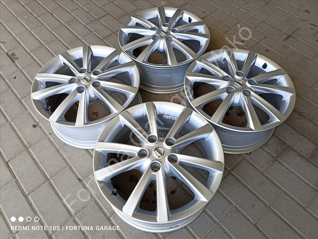 5x114.3 17" Nissan használt alufelni garnitúra +TPMS (118) 2. kép