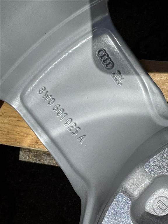 R16 5x112 Original Audi 7J ET35  OE 8W0601025A új demo alufelnik / felni / alufelni A4 A6 4. kép