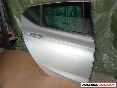 Opel Astra K Jobb hátsó Ajtó z176 ezüst 5 ajtósé 7280