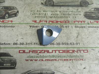15952 Alfa Romeo 159 bal oldali zárbetét kupak 156060092