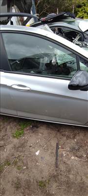 Opel Astra K Jobb első ajtó.Ezüst metál.